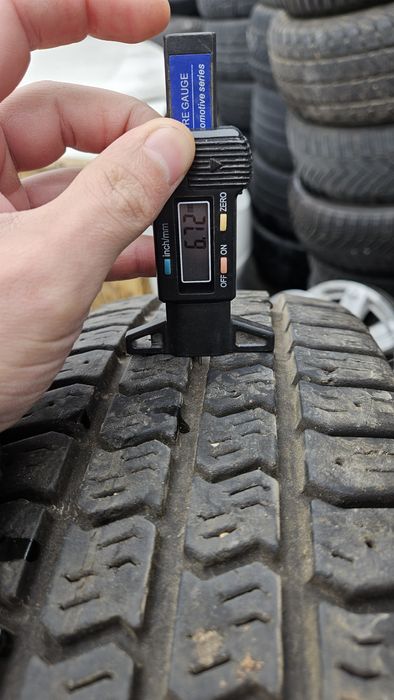 4бр гуми 205 75 16С сава