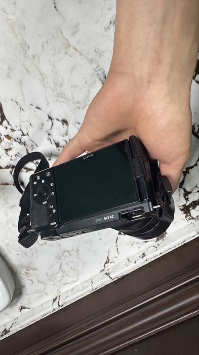 Camera SONY ZV E10