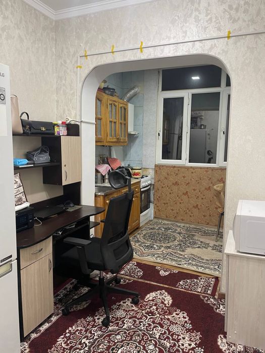 Массив Феруза 2х комнатная квартира