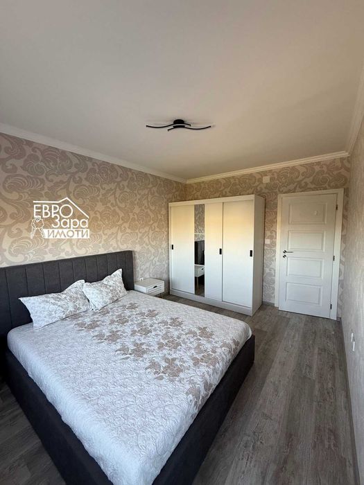 Дава се под наем Тристаен апартамент в Стара Загора, Център - 85 кв.м за 459 € - Снимка #1