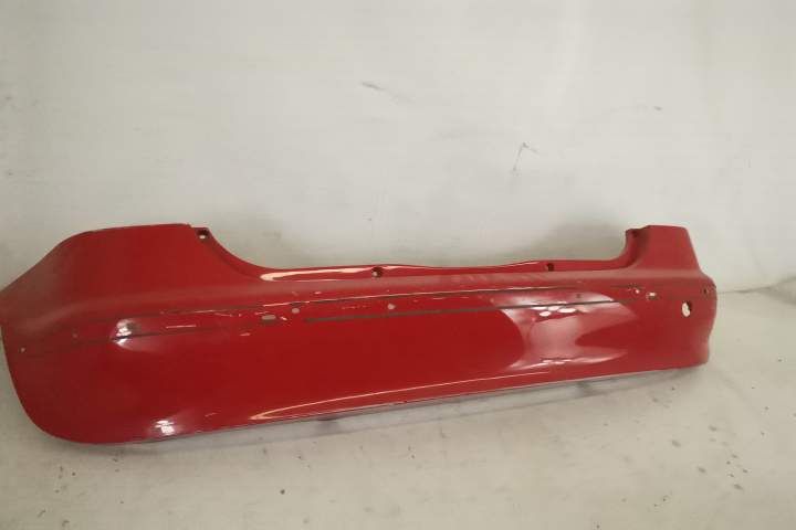 Оригинална задна броня в добро състояние Мерцедес-Бенц А-Клас / Merced