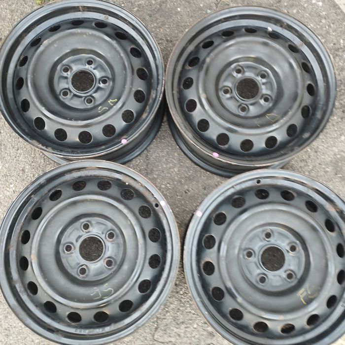 Vând jante Toyota Corola 16"