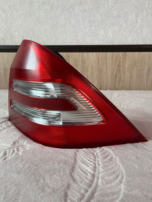 Фара задняя , на Мерседес