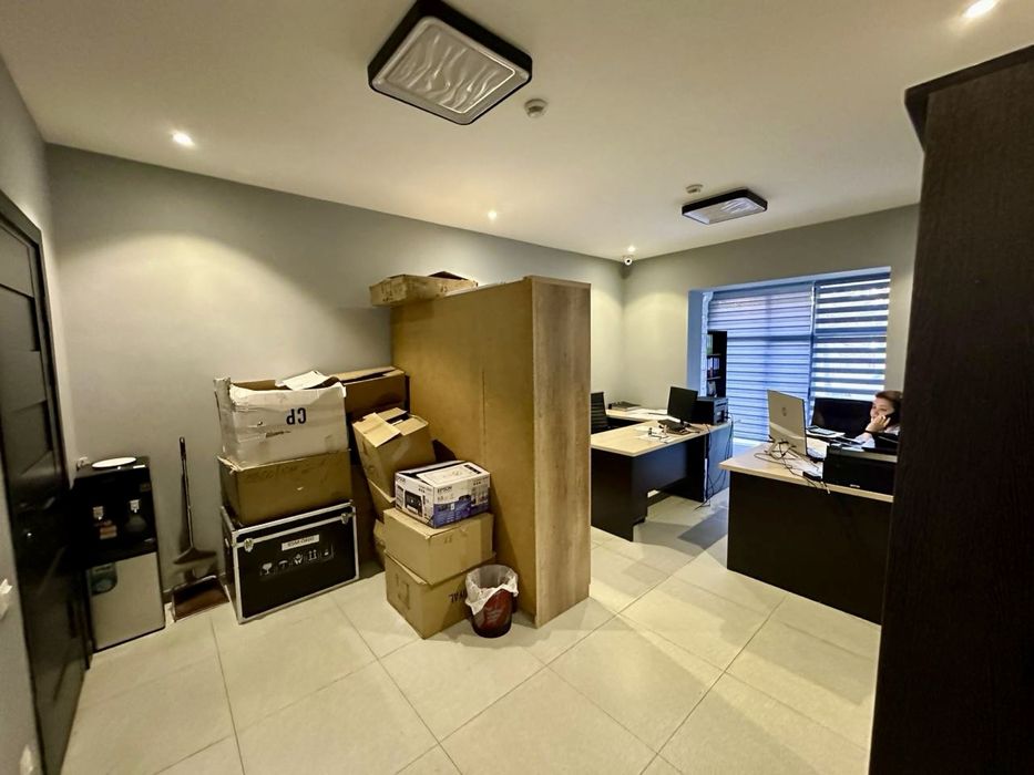 Аренда Срочно Нежелое Офис м.Айбек Точка Вкуса 130м2 5х ком 2-Линия