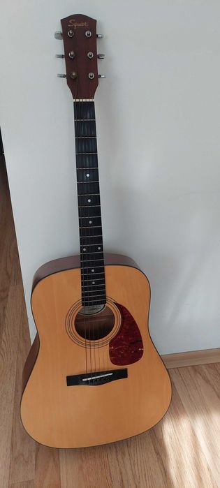 Акустична китара Squier by Fender