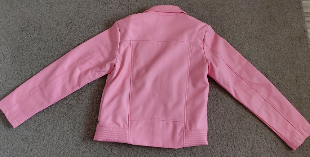 Кожено яке за момиче