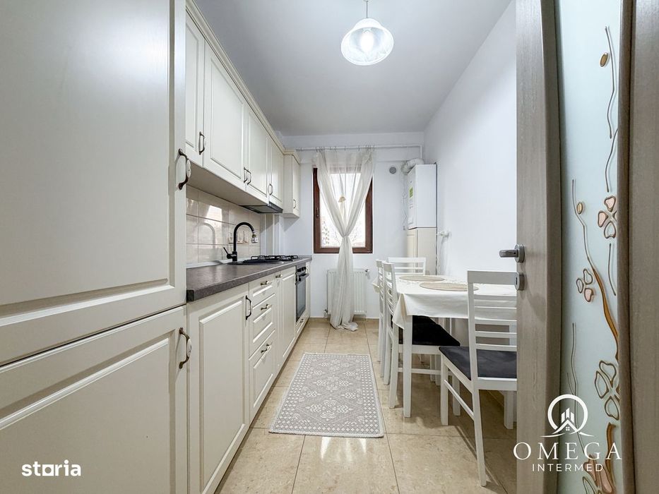 2 camere Decomandat, Bucium Etajul 2