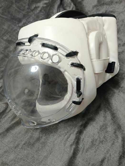 Продам шлем для кудо