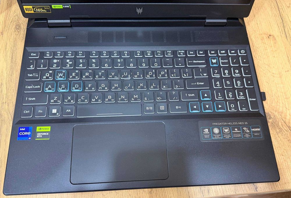 Acer Predator,Core i9-13900HX,32GB RAM,RTX - sotiladi. Holati Ideal