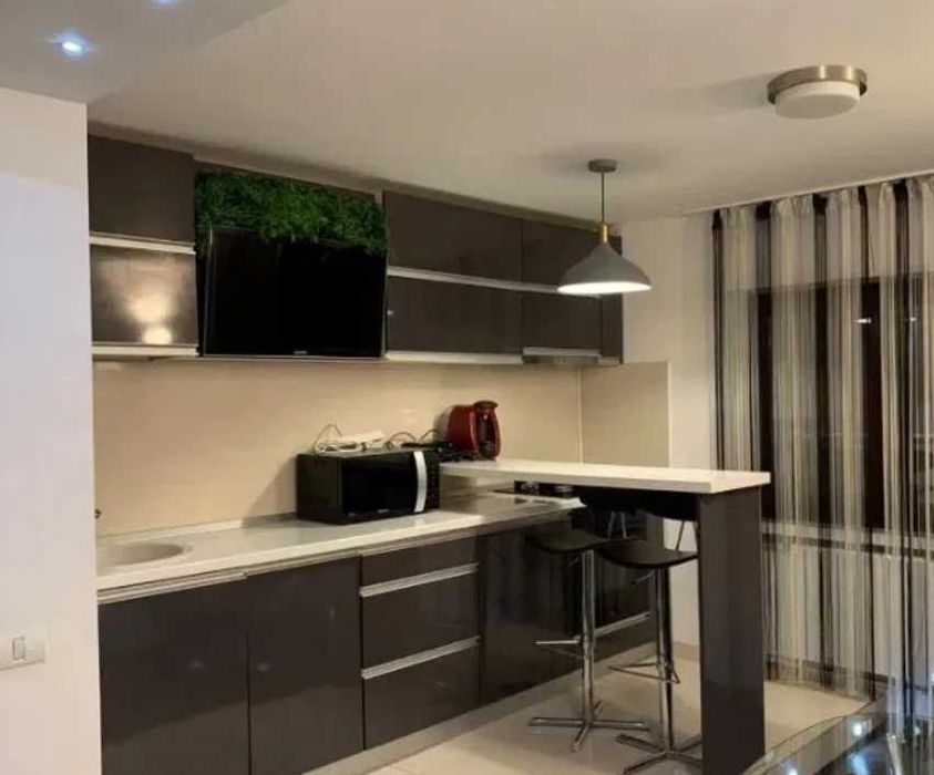 Дава се под наем Двустаен апартамент в Пловдив, Каменица 1 - 45 кв.м за 158.1 € - Снимка #3