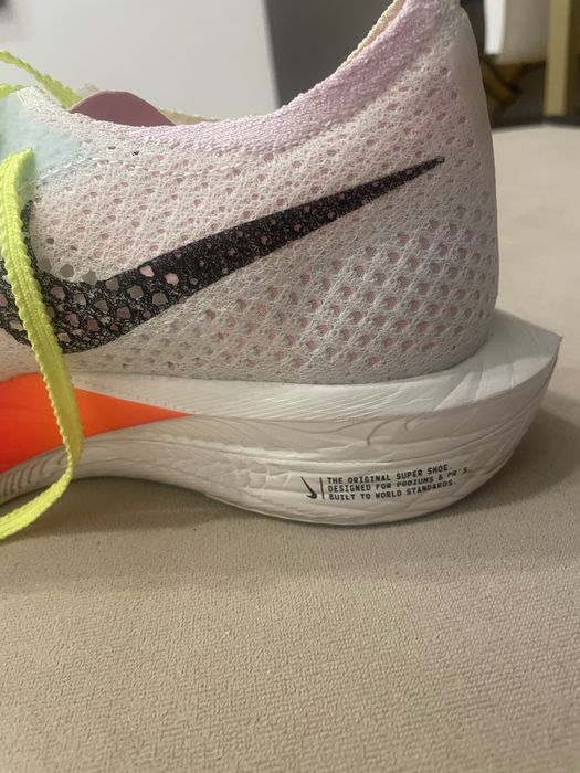 Оригинальные Nike ZoomX Vaporfly 3