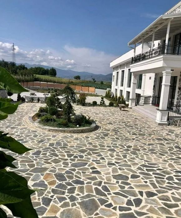 Pavaj cu piatra naturala