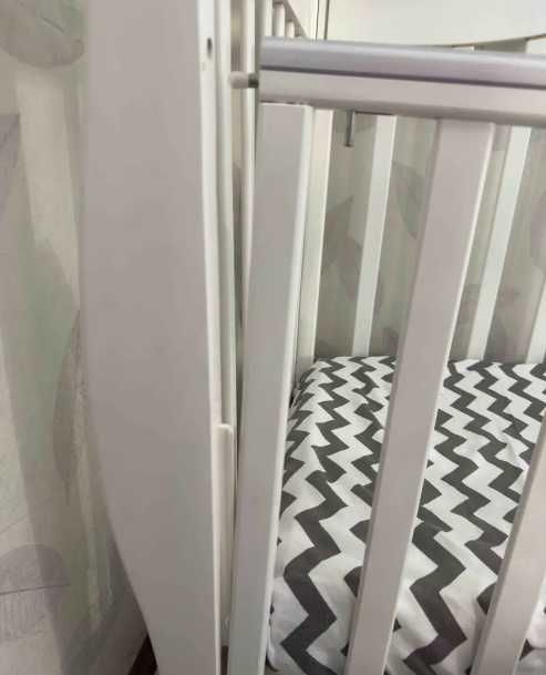 Продам детскую кроватку