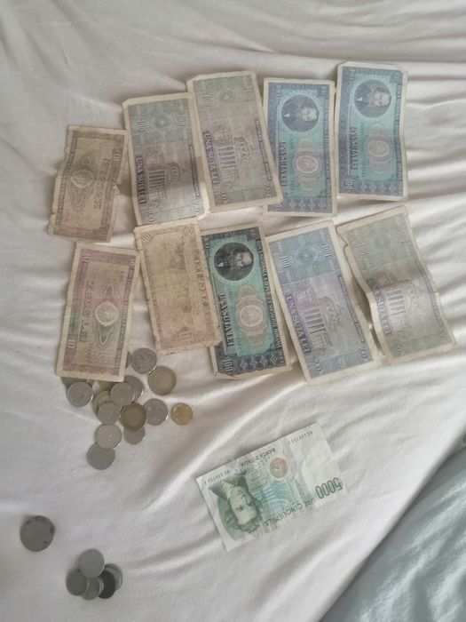 Bani vechi din România