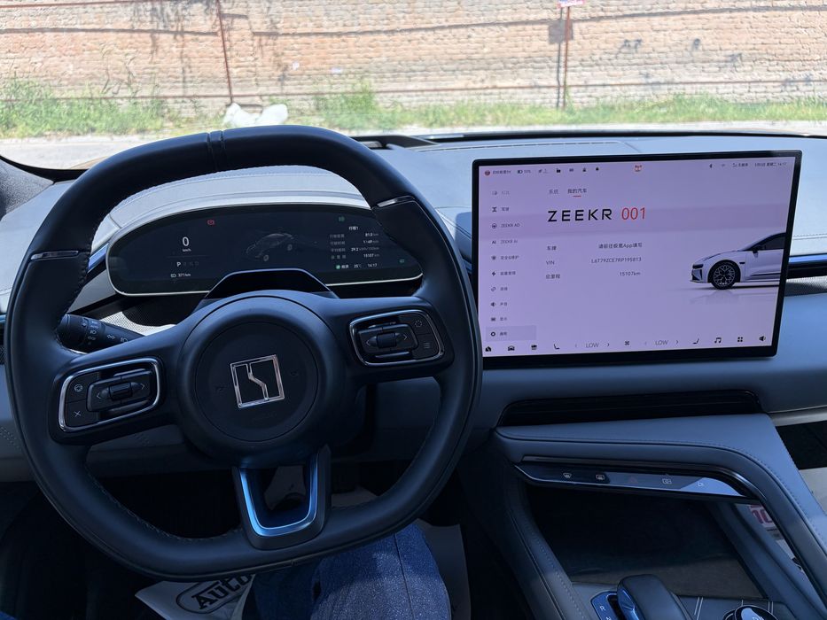 ZEEKR 001 WE Dual motor 2025 model restyling
