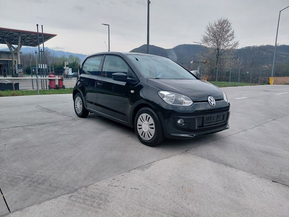 Vw Up 1000 benzina an 2014 euro 5 Km 132000  Clima funcțională!