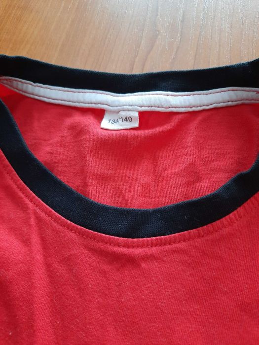 Bluze băieți marimea 134 pentru varsta de 8 ani