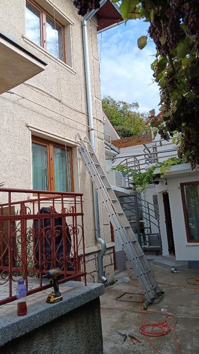 Montaj jgheaburi si burlane acoperisuri si hidroizolatii