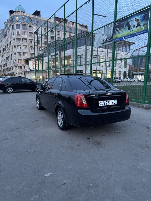 Jentra qora avtomat srochna !