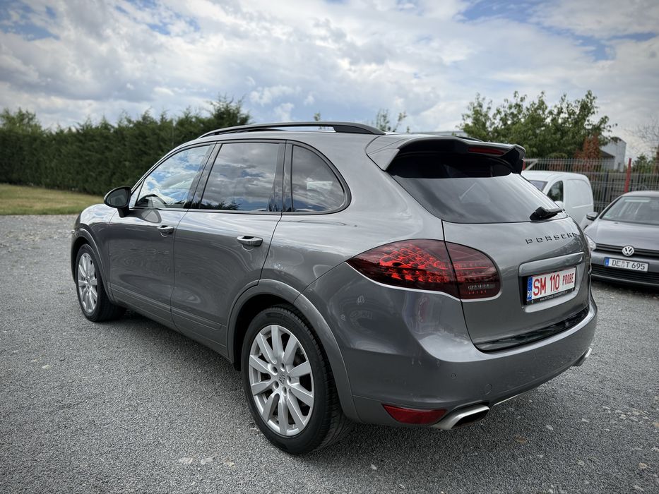 PORSCHE Cayenne 2011 — imagine 3
