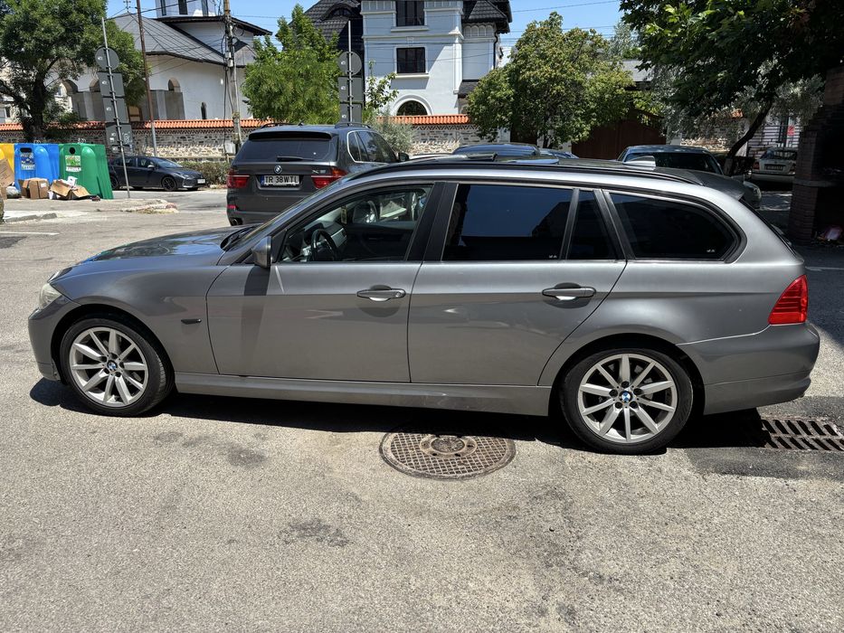 BMW e91 , 320d  spatiu / confort/ familie