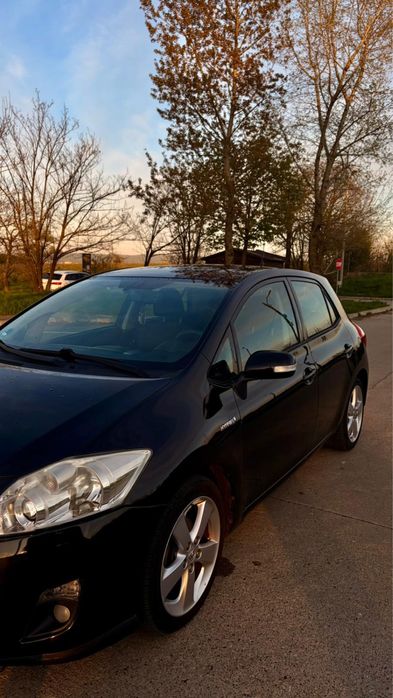 TOYOTA Auris 2011 — imagine 3