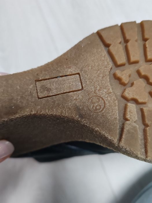 Ghete cu platformă ascunsă Guban piele naturala