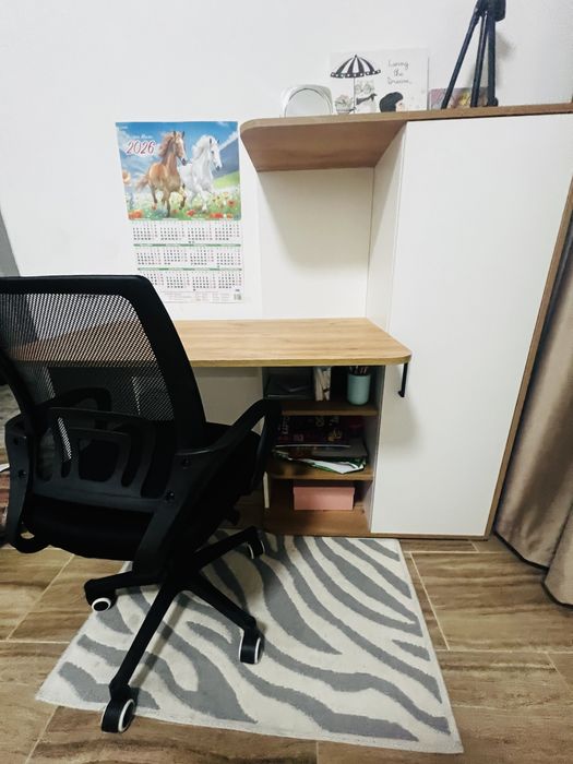 Стол рабочий школьный