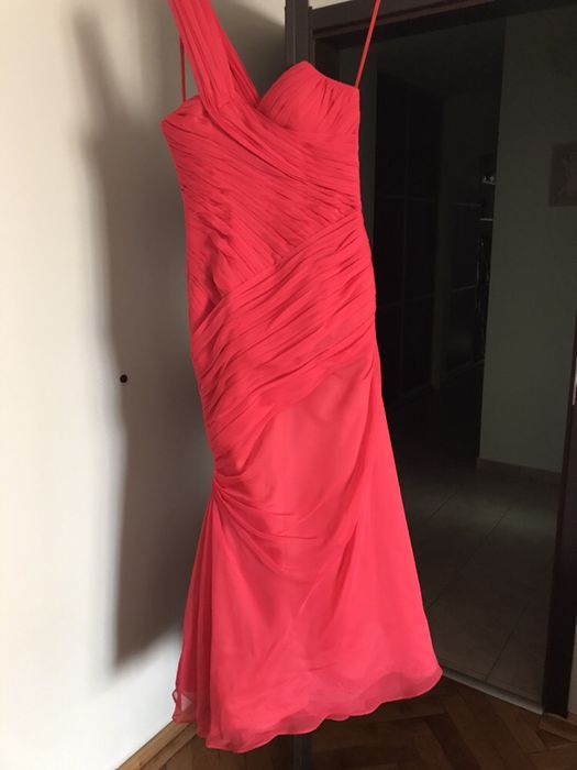 Rochie din voal, culoarea roz