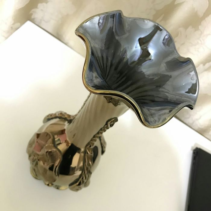 Шикарная ваза...