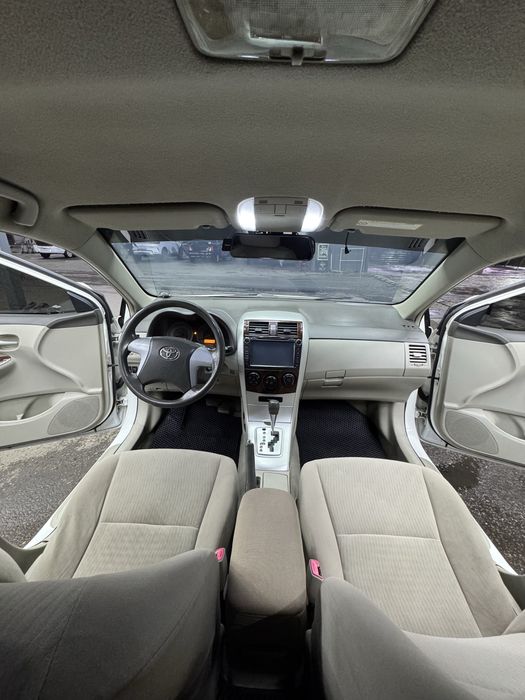 Toyota Corolla XLE 2008
