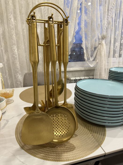 Продам набор поварешек