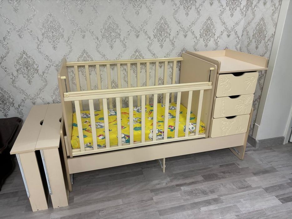 Кровать сатылады 15к аксукент