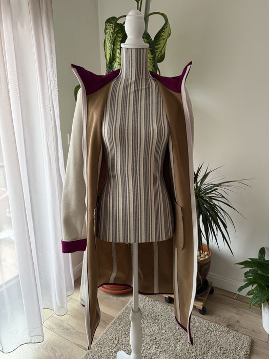 Palton 100% lana merinos fina facut in Austria