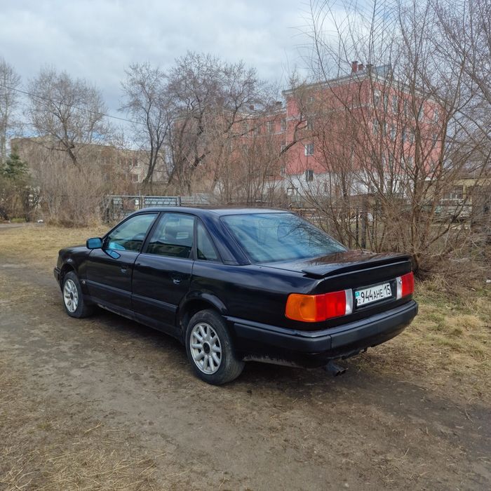 Продам ауди 100 С4