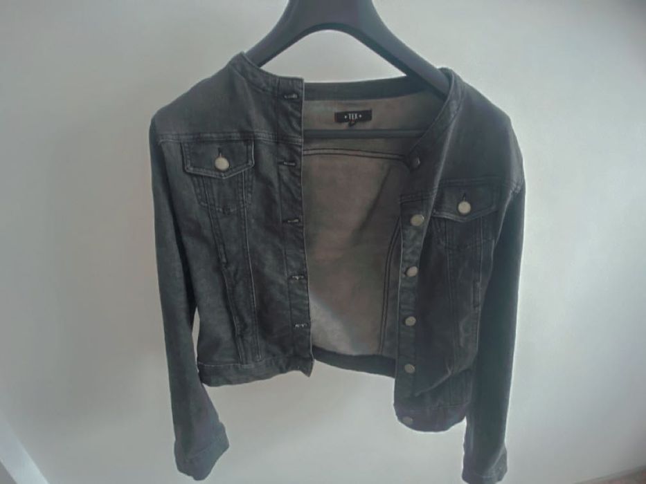 Geacă de blugi scurtă