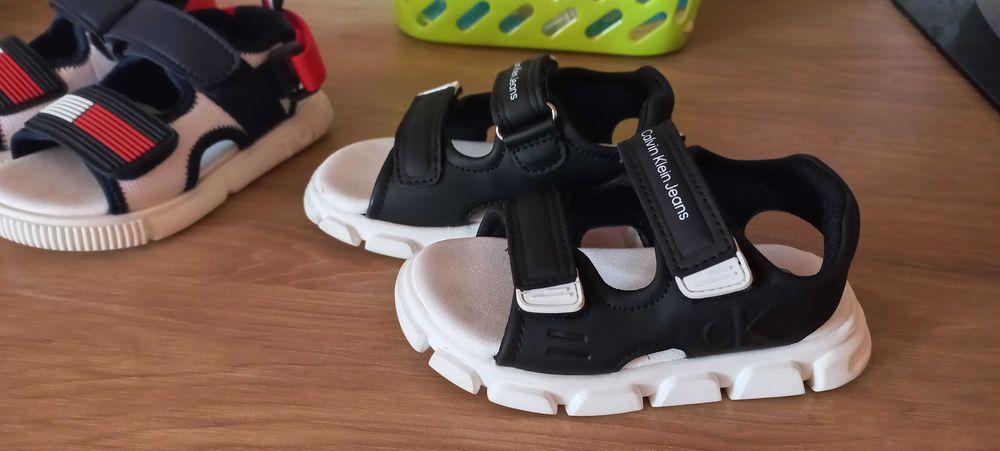 Детски сандали 24 номер