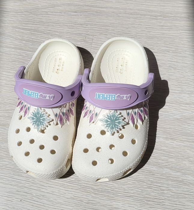 Papuci CROCS  C9