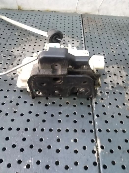 Broasca usa dreapta fata audi a6 c6 4f 4f1837016