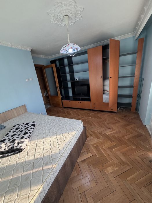 Inchiriez apartament 2 camere