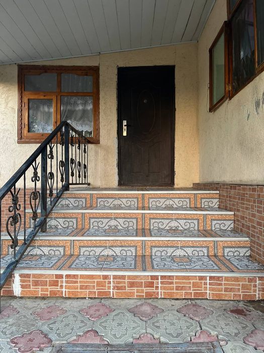 Продам дом с мебелью