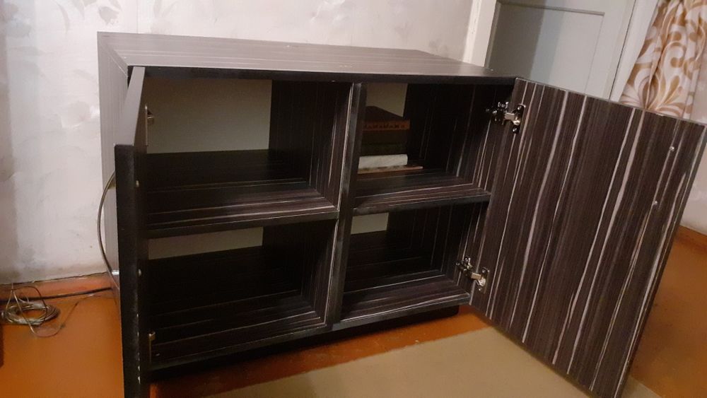 Тумба мебель...тумба