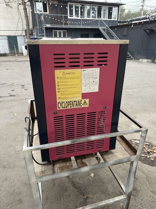 Морожеый аппарат