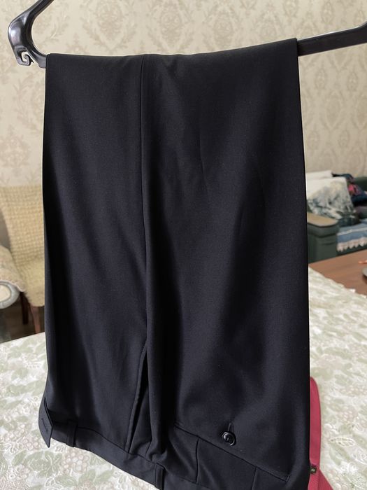 Двубортный костюм тройка