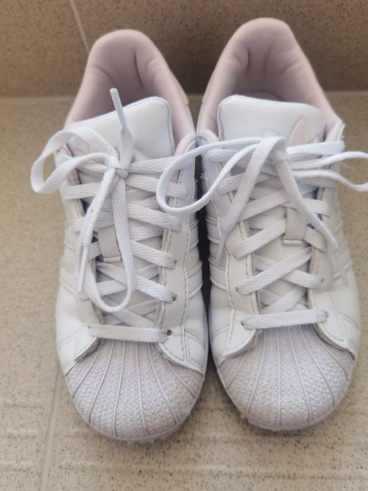 Маратонки без забележки