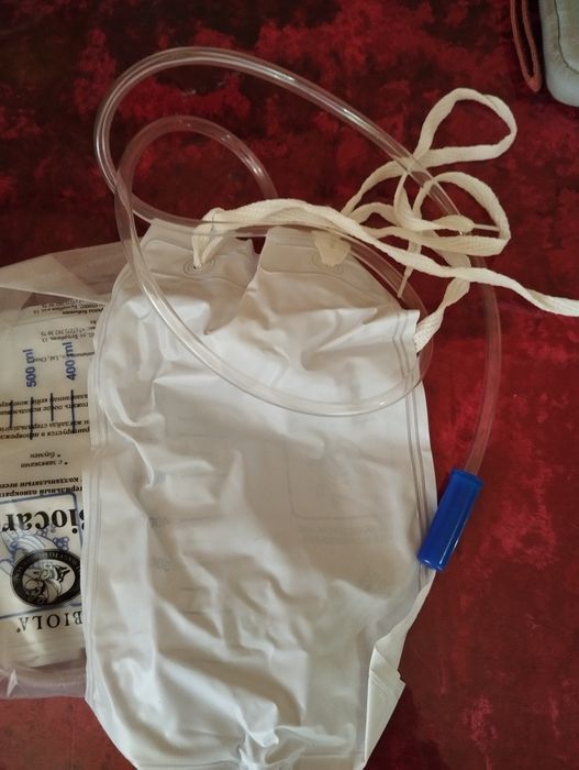 Продам мочеприемники 2000 литро и литровыевые