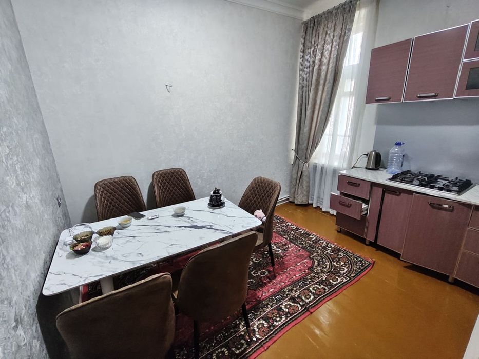 Продается 3 комнатная квартира на Наваи