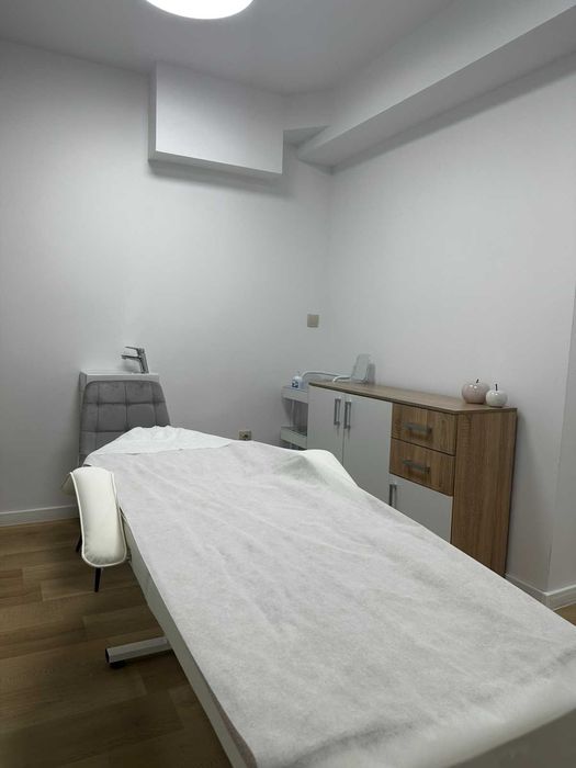 Дава се под наем Офис в София, Гоце Делчев - 60 кв.м за 348.84 € - Снимка #3