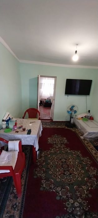 Uy sotiladi bektemir tumanida