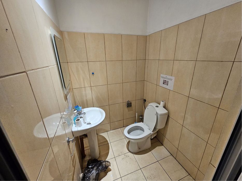 Хале под наем, складови търговски площи в Пловдив